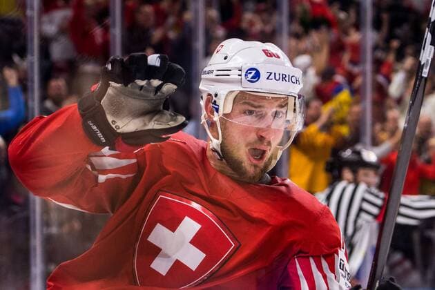 180519 Switzerland Tristan Scherwey cheers for his 0 1 goal during the semi-finals of the ice hockey World Cup between Canada and Switzerland on May 19, 2018 in Copenhagen  Copyright: PETTERxARVIDSON BB180519PA132