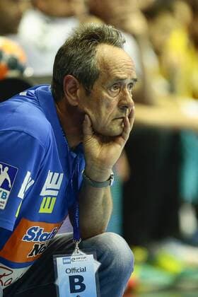 Fresh On Göppingen vs Füchse Berlin Dr Rolf Brack Göppingen Coach pensive Frisch On Göppingen vs. Füchse Berlin Ottovation Magdeburg EHF Cup Finals 2018 Season 2017 2018 19 05 2018 Magdeburg Copyright: xEibner-Pressefotox EP_taeger