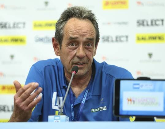 Fresh On Göppingen vs. Foxes Berlin Dr Rolf Brack Göppingen Trainer at the Press Conference Fresh On Göppingen vs. Füchse Berlin Ottostadt Magdeburg EHF Cup Finals 2018 Season 2017 2018 19 05 2018 Magdeburg Copyright: xEibner-Pressefotox EP_taeger