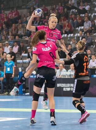 Shenia Minevskaja TusSies Metzingen 13 HSG Bad Wildungen Vipers v TuS Metzingen Handball OLYMP Final4 HBF Handball Cup final Match 3 3 Bundesliga Women 20 05 2018 HSG Bad Wildungen Vipers v TuS Metzingen Handball OLYMP Final 4 HBF Handball Cup final Match 3 3 Bundesliga Women 20 05 2018 Stuttgart Copyright: xFrankx Eibner-Pressefotox EP_wfk