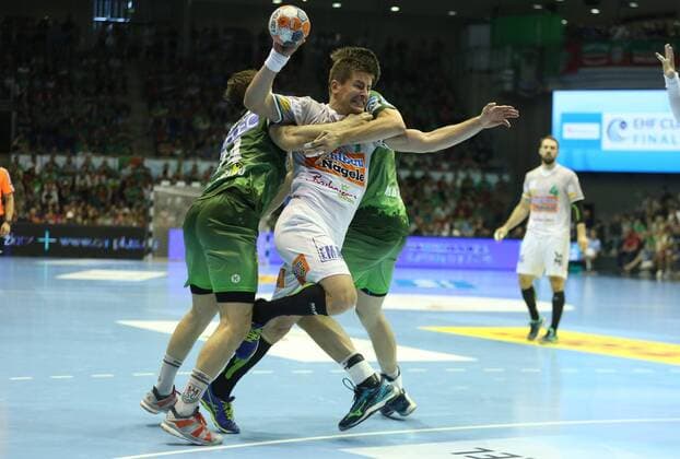 20 05 2018 xcsx Handball EHF Cup Final 4 Handball EHF Cup Final 4 Match 3 SC Magdeburg Fresh on Göppingen emspor v l Christian O Sullivan SC Magdeburg Allan Damgaard Espensen Fresh On Göppingen Piotr Chrapkowski SC Magdeburg Duel battle for the ball Magdeburg