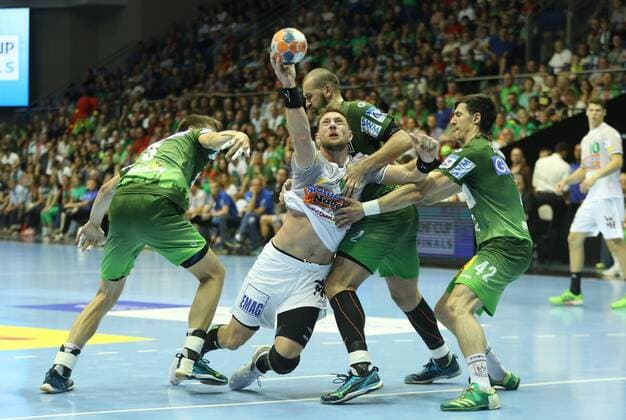 20 05 2018 xcsx Handball EHF Cup Final 4 Handball EHF Cup Final 4 Match 3 SC Magdeburg Fresh on Göppingen emspor v l Piotr Chrapkowski SC Magdeburg Jacob Bagersted Fresh On Göppingen Zeljko Musa SC Magdeburg Tight battle for the ball Magdeburg