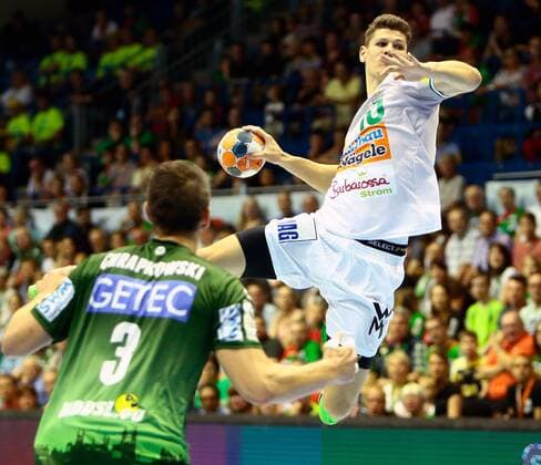 SC Magdeburg vs Frisch Auf Göppingen Sebastian Heymann Göppingen 10 throws Goal scorer scored goal scores the goal SC Magdeburg vs Frisch Auf Göppingen Handball Ottostadt Magdeburg EHF Cup Finals 2018 Season 2017 2018 20 05 2018 Magdeburg Copyright: xTaegerEibner-Pressefotox EP_taeger