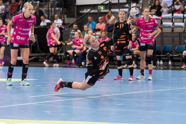 HSG Bad Wildungen Vipers 15 HSG Bad Wildungen Vipers v TuS Metzingen Handball OLYMP Final4 HBF Handball Cup final match for 3rd place 1 Bundesliga Women 20 05 2018 HSG Bad Wildungen Vipers v TuS Metzingen Handball OLYMP Final4 HBF Handball Cup final match for 3rd place 1 Bundesliga Women 20 05 2018 Stuttgart Copyright: xFrankx Eibner-Pressefotox EP_wfk