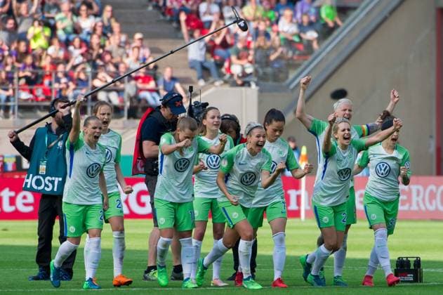 The players of VfL Wolfsburg cheer on a converted penalty football DFB Womens Cup Final VfL Wolfsburg FC Bayern Munich xobx