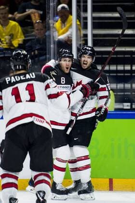 180520 Canadas Marc Edouard Vlasic is hugged by Kyle Turris after making 1 1 during the bronze match in the ice hockey World Cup between USA and Canada on May 20, 2018 in Copenhagen  Copyright: LUDVIGxTHUNMAN BB180520LT037