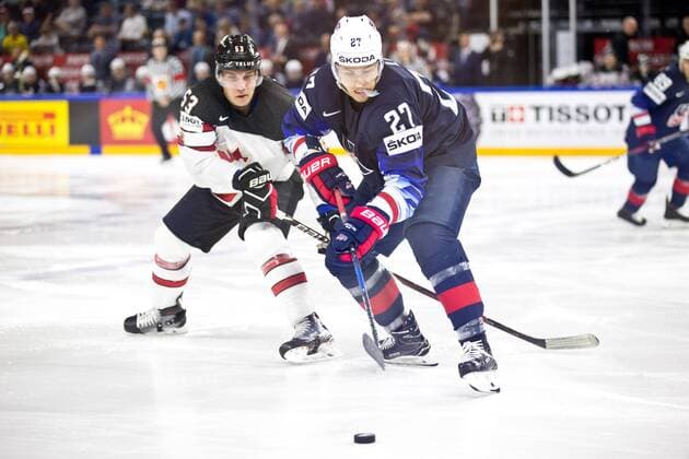 Bo Horvat 53, CAN, Dylan Larkin 21, USA during their IIHF Ice hockey Eishockey World Championship WM Weltmeisterschaft 2018 USA - CAN match in Royal Arena 20. May 2018 in Copenhagen, Denmark.  Copyright: xTomixHänninenx tnp24SPO2030184310