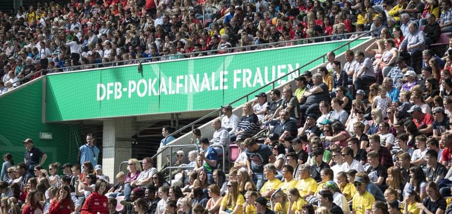 FC Bayern Munich VfL Wolfsburg DFB Cup Final Women RheinEnergie Stadium Koeln Germany Date 19 05 2018 Wolfsburg fans GPS: N 50 56.11 E 6 52.57 64 m 209 feet