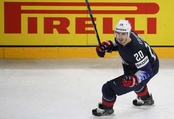 Eishockey WM, USA- Kanada Ice hockey Eishockey - IIHF WC, USA vs CAN COPENHAGEN,DENMARK,20.MAY.18 - ICE HOCKEY - IIHF World Championships, match for third place, USA vs Canada. Image shows the rejoicing of Chris Kreider (USA). GEPAxpictures xAndreasxPranter