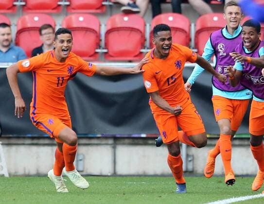 Italy v Netherlands UEFA EURO EM Europameisterschaft Fussball U17 U 17 Championship Final Jurrien Timber (15) of Netherlands celebrates scoring the opening goal during the UEFA Euro U17 Championship Final match at the New York Stadium, Rotherham Content Not Available For UK Newspapers Copyright: xSimonxMoorex FIL-11825-0006