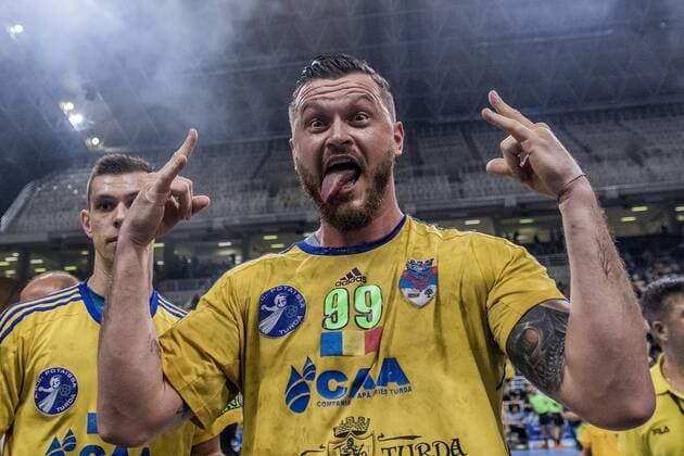 (180521) -- ATHENS, May 21, 2018 -- AHC Potaissa Turda s Iulian Stamate (Front) celebrates victory after the EHF Men s Challenge Cup Finals between A.E.K. Athens and AHC Potaissa Turda in Athens, Greece, May 20, 2018. ) (SP)GREECE-ATHENS-HANDBALL-MEN S CHALLENGE CUP-FINALS PanagiotisxMoschandreou 