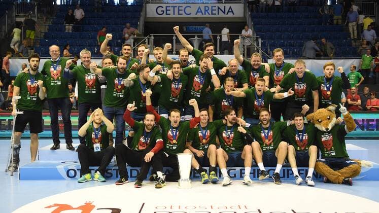 Handball Men EHF Cup Final Four Tournament in Magdeburg Season 2017 18 Final game Foxes Berlin Saint Raphael Var Handball the Foxes in the winning photo 20 05 18 Copyright: xMichaelxHundtx xMatthiasxKochx