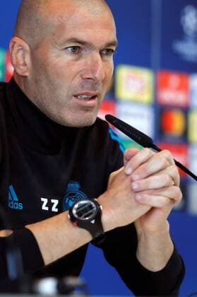 Real Madrid s head coach, French Zinedine Zidane, attends a press conference PK Pressekonferenz on the occasion of the Open Media Day ahead of the UEFA Champions League final, in Madrid, Spain, 22 May 2018. UEFA Champions League final between Real Madrid and Liverpool will be held at the NSC Olimpiyskiy Stadium in Kiev on 26 May 2018. Real Madrid Open Media Day !ACHTUNG: NUR REDAKTIONELLE NUTZUNG!  Copyright: xJuanxCarlosxHidalgox GRAF2695 20180522-636625842448394134