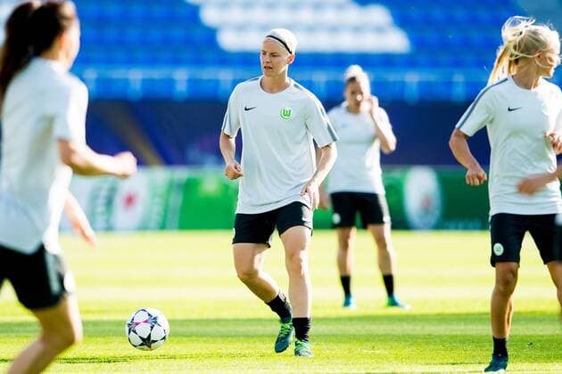 180523 Nilla Fischer or Wolfsburg during a training session on May 23 2018 in Kyiv Photo Vegard Wivestad GRAD PICTURE BENCH N Code VG 170172  Copyright: VEGARDxWIVESTADxGR¯TT BB180523BB388