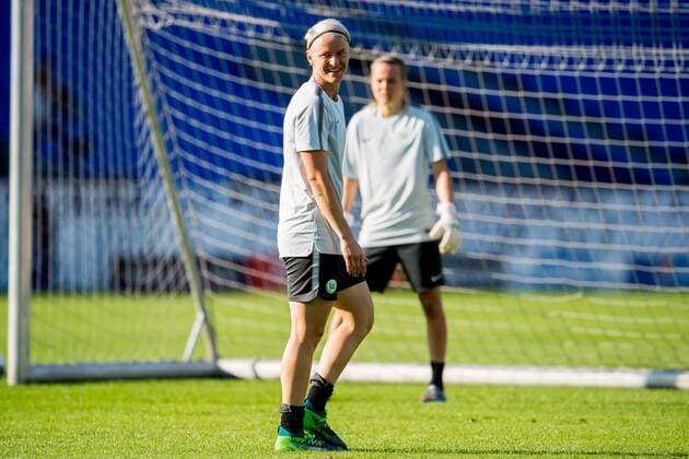 180523 Nilla Fischer or Wolfsburg during a training session on May 23 2018 in Kyiv Photo Vegard Wivestad GRAD PICTURE BENCH N Code VG 170172  Copyright: VEGARDxWIVESTADxGR¯TT BB180523BB474