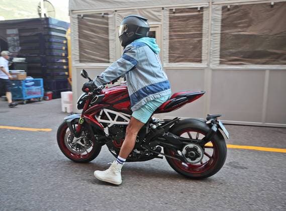 Lewis Hamilton Mercedes AMG Petronas Formula One Team Ride the Motorcycle Grand Prix of Monaco 2018 Race Motorsport Formula 1 24 05 2018 Grand Prix of Monaco 2018 Race Motorsport Formula 1 24 05 2018 Monte Carlo Copyright: xIllman Eibner-Pressefotox EP_ANS