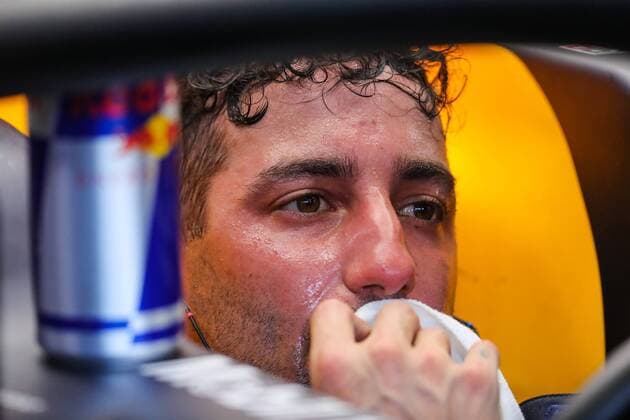 Daniel Ricciardo Red Bull Racing with his car on the track Grand Prix of Monaco 2018 Race Motorsport Formula 1 24 05 2018 Grand Prix of Monaco 2018 Race Motorsport Formula 1 24 05 2018 Monte Carlo Copyright: xIllman Eibner-Pressefotox EP_ANS