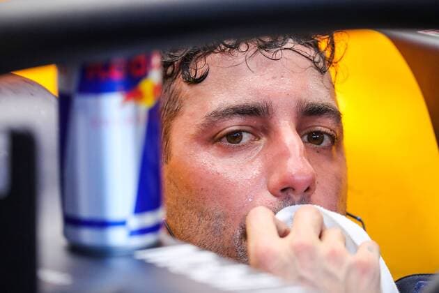 Daniel Ricciardo Red Bull Racing with his car on the track Grand Prix of Monaco 2018 Race Motorsport Formula 1 24 05 2018 Grand Prix of Monaco 2018 Race Motorsport Formula 1 24 05 2018 Monte Carlo Copyright: xIllman Eibner-Pressefotox EP_ANS