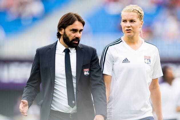 180524 Reynald Pedros head coach of Lyon and Ada Hegerberg of Lyon ahead of the UEFA Womens Champions League final between VfL Wolfsburg and Olympique Lyonnais on May 24, 2018 in Kyiv Photo Vegard Wivestad Grott BILDBYRAN Code VG 170174  Copyright: VEGARDxWIVESTADxGRoTT BB180524BB029