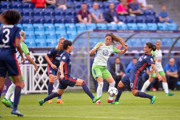 10 DZSENIFER MAROZSAN (OL) - 07 SARA BJORK GUNNARSDOTTIR (WOL) FOOTBALL FEMININ : Wolfsburg vs Lyon - Ligue des Champions - Finale - 24 05 2018 AnthonyBIBARD FEP Panoramic 