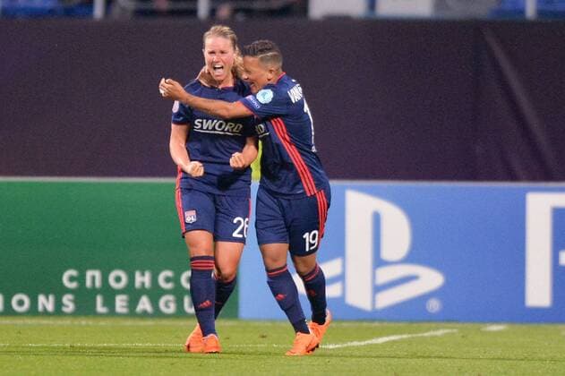 26 AMANDINE HENRY (OL) - 19 SHANICE VAN DE SANDEN (OL) - JOIE FOOTBALL FEMININ : Wolfsburg vs Lyon - Ligue des Champions - Finale - 24 05 2018 AnthonyBIBARD FEP Panoramic 