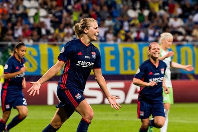 180524 Ada Hegerberg of Lyon celebrates after 3 1 during the UEFA Womens Champions League final between VfL Wolfsburg and Olympique Lyonnais on May 24 2018 in Kyiv Photo Vegard Wivestad Cave BILDBYRAN Code VG 170174  Copyright: VEGARDxWIVESTADxGRoTT BB180524BB075