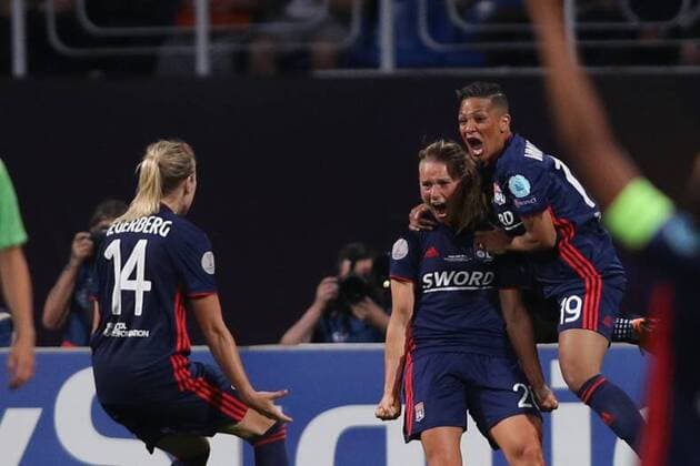 WOMEN SOCCER - UEFA Women CL, Wolfsburg vs Lyon KIEV,UKRAINE,24.MAY.18 - WOMEN SOCCER - UEFA Women Champions League, final, VfL Wolfsburg vs Olympique Lyon. Image shows the rejoicing of Ada Hegerberg, Amandine Henry and Shanice van de Sanden (Lyon). GEPAxpictures xMaticxKlansek