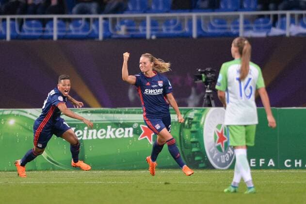 26 AMANDINE HENRY (OL) - 19 SHANICE VAN DE SANDEN (OL) - JOIE FOOTBALL FEMININ : Wolfsburg vs Lyon - Ligue des Champions - Finale - 24 05 2018 AnthonyBIBARD FEP Panoramic 