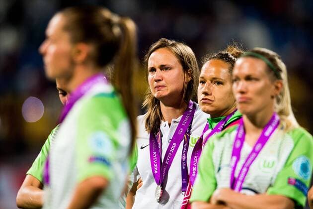 Themen der Woche - SPORT KW21 180524 Caroline Graham Hansen of Wolfsburg looks dejected after UEFA Women s Champions League final between VfL Wolfsburg and Olympique Lyonnais on May 24, 2018 in Kyiv. Photo: Vegard Wivestad Grott BILDBYRAN kod VG 170174 *** 180524 Caroline Graham Hansen or Wolfsburg looks dejected after UEFA Womens Champions League final between VfL Wolfsburg and Olympique Lyonnais on May 24, 2018 in Kyiv Photo Vegard Wivestad Grott BILDBYRAN Code VG 170174  Copyright: VEGARDxWIVESTADxGRoTT BB180524BB097