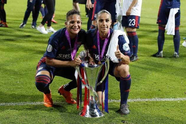 (L-R) Shanice van de Sanden of Olympique Lyonnais, Lucy Bronze of Olympique Lyonnais with UEFA Womenâ€⠢s Champions League trophy during the UEFA Women s Champions League final match between VfL Wolfsburg women and Olympique Lyonnais women on May 24, 2018 at Valeriy Lobanovskiy Dynamo Stadium in Kyiv, Ukraine UEFA Women s Champions League 2017 2018 xVIxVIxImagesx xMauricexvanxSteenxIVx 11024801