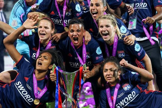 WOMEN SOCCER - UEFA Women CL, Wolfsburg vs Lyon KIEV,UKRAINE,24.MAY.18 - WOMEN SOCCER - UEFA Women Champions League, final, VfL Wolfsburg vs Olympique Lyon. Image shows the rejoicing of ShaniceÊvan de Sanden (Lyon), AdaÊHegerberg (Lyon), WendieÊRenard (Lyon), SelmaÊBacha (Lyon). Keywords: trophy, medals. GEPAxpictures xMaticxKlansek