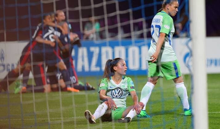 Wolfsburg vs. Lyon Final CL Women Kiev Ukraine 24 05 2018 FOOTBALL VfL Wolfsburg vs. Olympique Lyon Final UEFA Womens Champions League Season 2017 18 Image shows Marie Joelle Wedemayer VfL Wolfsburg Isabel Kerschowski VfL Wolfsburg disappointed sad dejected desperate down frustration frustrated disappointment Kiev