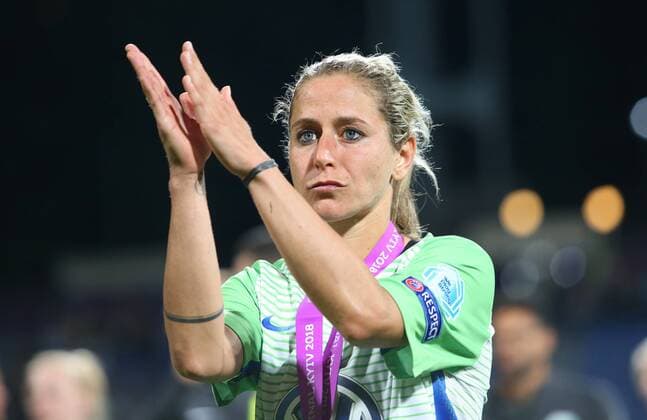 Wolfsburg vs Lyon Final CL Women Kiev Ukraine 24 05 2018 FOOTBALL VfL Wolfsburg vs. Olympique Lyon Final UEFA Womens Champions League Season 2017 18 Picture shows Anna Pale VfL Wolfsburg disappointed sad dejected desperate down frustration frustrated disappointment Kiev