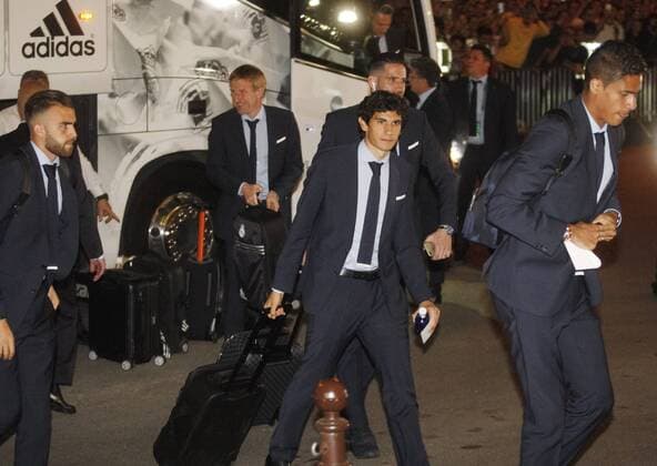 May 24, 2018 - Kiev, Ukraine - Real Madrid s team arrive at the team s hotel in Kiev, Ukraine, on 24 May, 2018. Real Madrid will face Liverpool FC in the UEFA Champions League final at the NSC Olimpiyskiy stadium in Kiev on 26 May 2018. Real Madrid vs Liverpool FC - ZUMAg194 20180524_zap_g194_042 Copyright: xSergxGlovnyx