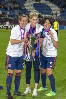 Camille Abily of Lyon and Saki Kumagai of Lyon with Trophy during the UEFA Women s Champions League Final match between VfL Wolfsburg 1-4 Olympique Lyon at Valeriy Lobanovskyi Dynamo Stadium in Kiev, Ukraine, on May 24, 2018. Noxthirdxpartyxsales  (78857236)