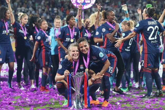 May 24, 2018 - Kiev, Ukraine - The players of Lyon celebrate after the UEFA Women s Champions League final match between VfL Wolfsburg and Olympique Lyonnais on May 24, 2018 in Kiev, Ukraine. VfL Wolfsburg v Olympique Lyonnais - UEFA Womens Champions League Final  - ZUMAn230 20180524_zaa_n230_1361 Copyright: xAhmadxMorax