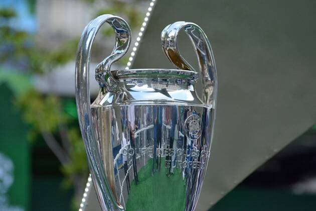 Ukraine: UEFA Champions League Final Previews Fan Zone of football fans of the UEFA Champions League final. Large inflatable UEFA Champions League Cup. Kiev Kiev Ukraine  AlexandrxGusevx xPacificxPress