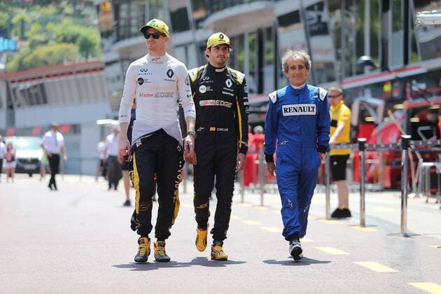 Bilder des Tages - SPORT Photo4 LaPresse 25 03 2018 Monte Carlo, Monaco Grand Prix Formula One Monaco 2018 In the pic: Nico Hulkenberg (GER) Renault Sport F1 Team RS18, Carlos Sainz Jr (ESP) Renault Sport F1 Team RS18 and Alain Prost (FRA) Renault Sport F1 Team Special Advisor  Copyright: xPhoto4 LaPressex