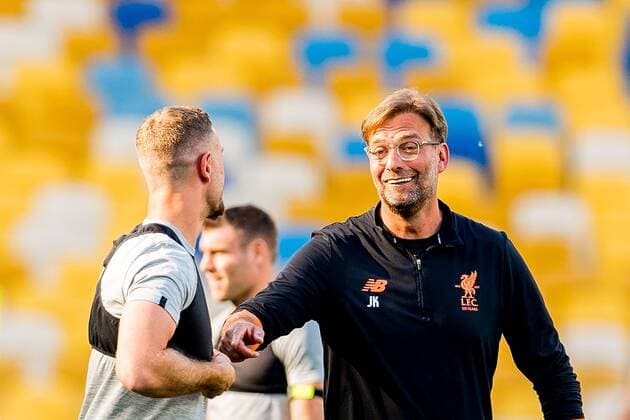 180525 Jürgen Klopp head coach of Liverpool and Jordan Henderson during a training session on May 25, 2018 in Kyiv Photo Vegard Wivestad GRAD PICTURE BODY N Code VG 170176  Copyright: VEGARDxWIVESTADxGR¯TT BB180525BB054