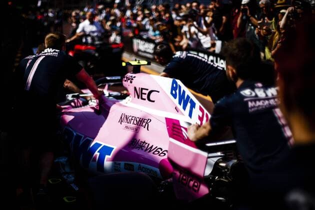 May 25, 2018 - Montecarlo, Monaco - Force India mechanics pushing the 31 Esteban Ocon from France Force India F1 VJM11 car during the Monaco Formula One Grand Prix at Monaco on 25th of May, 2018 in Montecarlo, Monaco. F1 Grand Prix of Monaco - Previews  - ZUMAn230 20180525_zaa_n230_880 Copyright: xXavierxBonillax