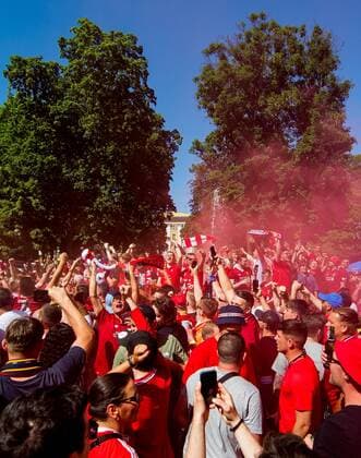 180526 Fans of Liverpool ahead of the UEFA Champions League final between Real Madrid and Liverpool on May 26, 2018 in Kyiv Photo Vegard Wivestad GRAD PICTURES NONE VG 170178  Copyright: VEGARDxWIVESTADxGR¯TT BB180526BB179