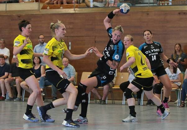 26 05 2018 Germany Bietigheim Handball Bundesliga Women 26 Matchday Season 2017 2018 SG BBM Bietigheim vs Borussia Dortmund v Anne Muller BVB Nadja Mansson BVB Luisa Schulze BBM Harma van Kreij Carolina Kudlacz Gloc BBM