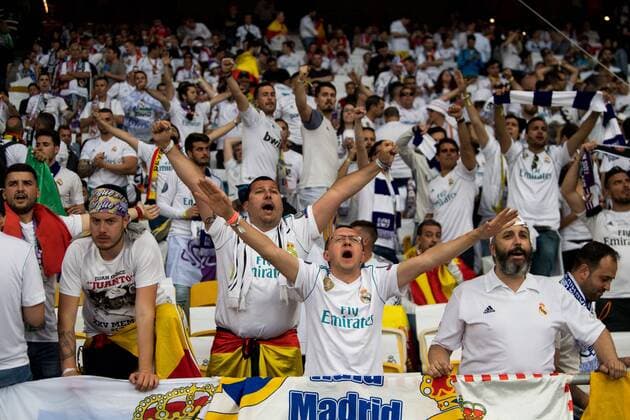 180526 Supporters of Real Madrid ahead of the UEFA Champions League final between Real Madrid and Liverpool on May 26, 2018 in Kyiv Photo Vegard Wivestad Grott BILDBYRAN Code VG 170178  Copyright: VEGARDxWIVESTADxGRoTT BB180526BB740