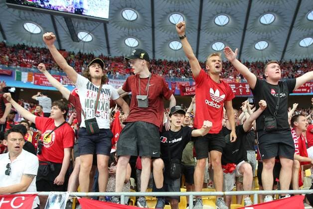 Fußball, CL-Finale, Fans vor dem Spiel Liverpool fans inside the stadium during the UEFA Champions League Final match at the NSK Olimpiyskiy Stadium, Kiev. Picture date 26th May 2018. Picture credit should read: David Klein Sportimage EDITORIAL USE ONLY. No use with unauthorised audio, video, data, fixture lists, club league logos or live services. Online in-match use limited to 120 images, no video emulation. No use in betting, games or single club league player publications.