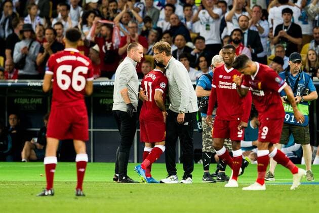 180526 Mohamed Salah of Liverpool and Jürgen Klopp head coach of Liverpool during the UEFA Champions League final between Real Madrid and Liverpool on May 26, 2018 in Kyiv Photo Vegard Wivestad GREEN PICTURES N Code VG 170178  Copyright: VEGARDxWIVESTADxGR¯TT BB180526ZB007