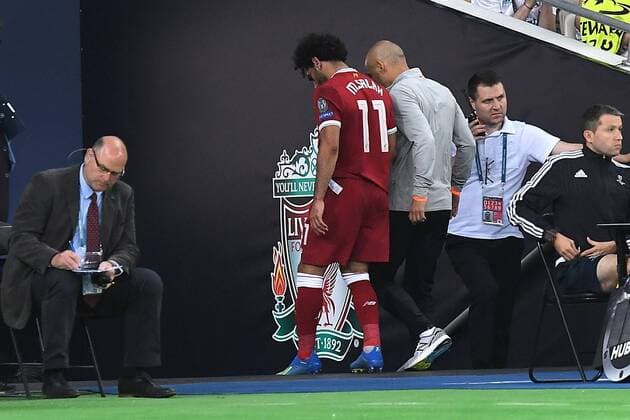 Football Champions League Final Real Madrid Liverpool on 26 05 2018 at the Olympic Stadium in Kiev Mohamed Salah Liverpool must leave injured the field xRx