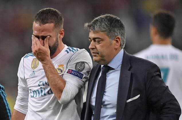26 05 2018 Football UEFA Champions League Final 2018 Real Madrid FC Liverpool at the Olympic Stadium Kiev Ukraine Daniel Carvajal li Real Madrid is crying because he has to leave the field injured