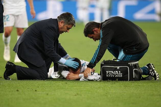 Real Madrid v Liverpool UEFA Champions League Final Daniel Carvajal of Real Madrid has to leave the match through injury the UEFA Champions League Final at the Olympic Stadium, Kiev Content Not Available For UK Newspapers Copyright: xPaulxChestertonx FIL-11844-0044