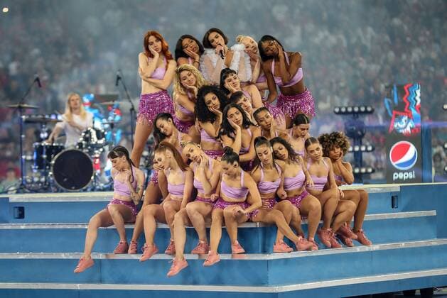 26th May 2018, Kiev Olympic Stadium, Kiev, Ukraine; UEFA Champions League Final, Real Madrid versus Liverpool; Dua Lipa performs before the game starts  ActionPlus12029230 StevexFeeney