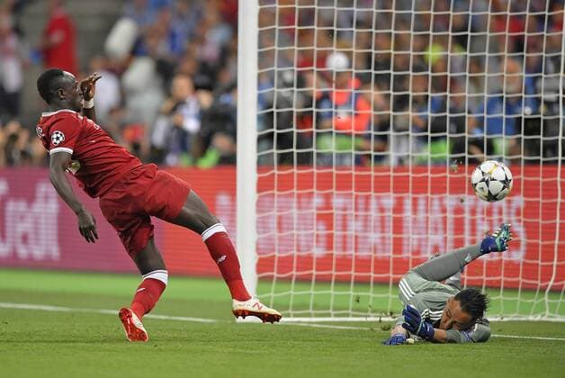 26 05 2018 Football UEFA Champions League Final 2018 Real Madrid FC Liverpool at the Olympic Stadium Kiev Ukraine Goal to the 1 1 goal scorer Sadio Mane FC Liverpool against keeper Keylor Navas Real Madrid